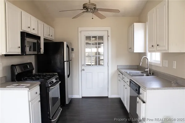 $1,650 | 1407 Oldstead Drive, Fayetteville, NC 28306