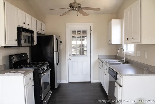 $1,650 | 1407 Oldstead Drive, Fayetteville, NC 28306