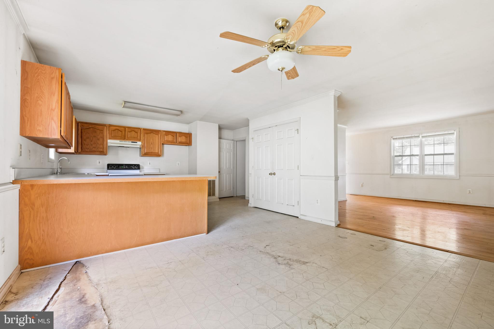 321 Lots Road Stevensville, MD 21666 - Photo 12 of 25 Kitchen