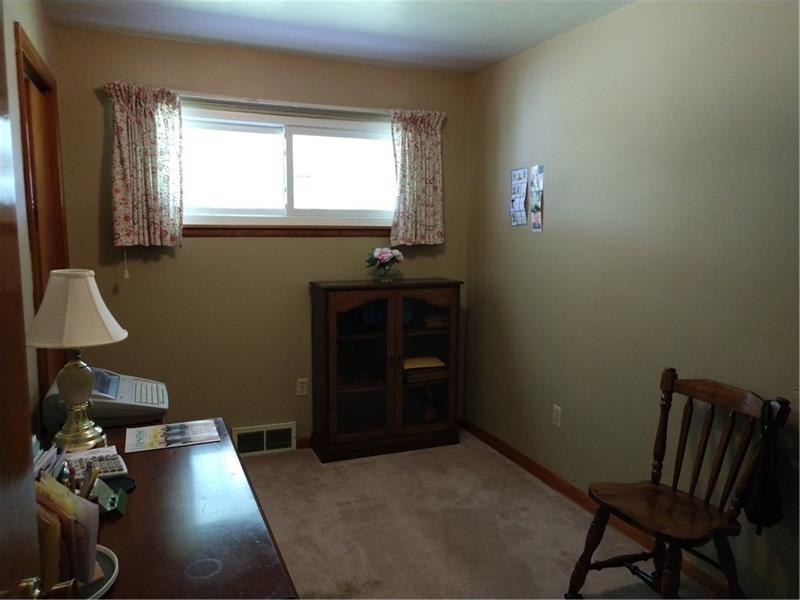 523 Harmony Baptist Road New Castle, PA 16101 - Photo 11 of 18 Gallery Image 11