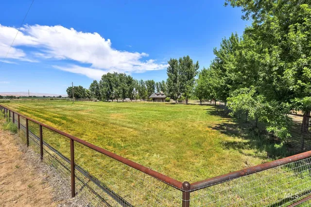 $1,850,000 | 27114 Lower Pleasant Ridge Road, Wilder, ID 83676