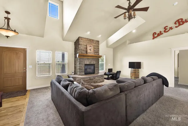 $1,799,900 | 27114 Lower Pleasant Ridge Road, Wilder, ID 83676