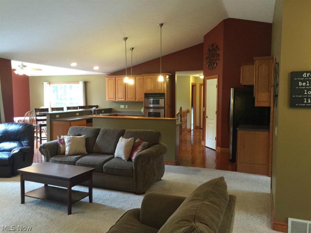 7526 Callow Road Painesville, OH 44077 - Photo 7 of 25