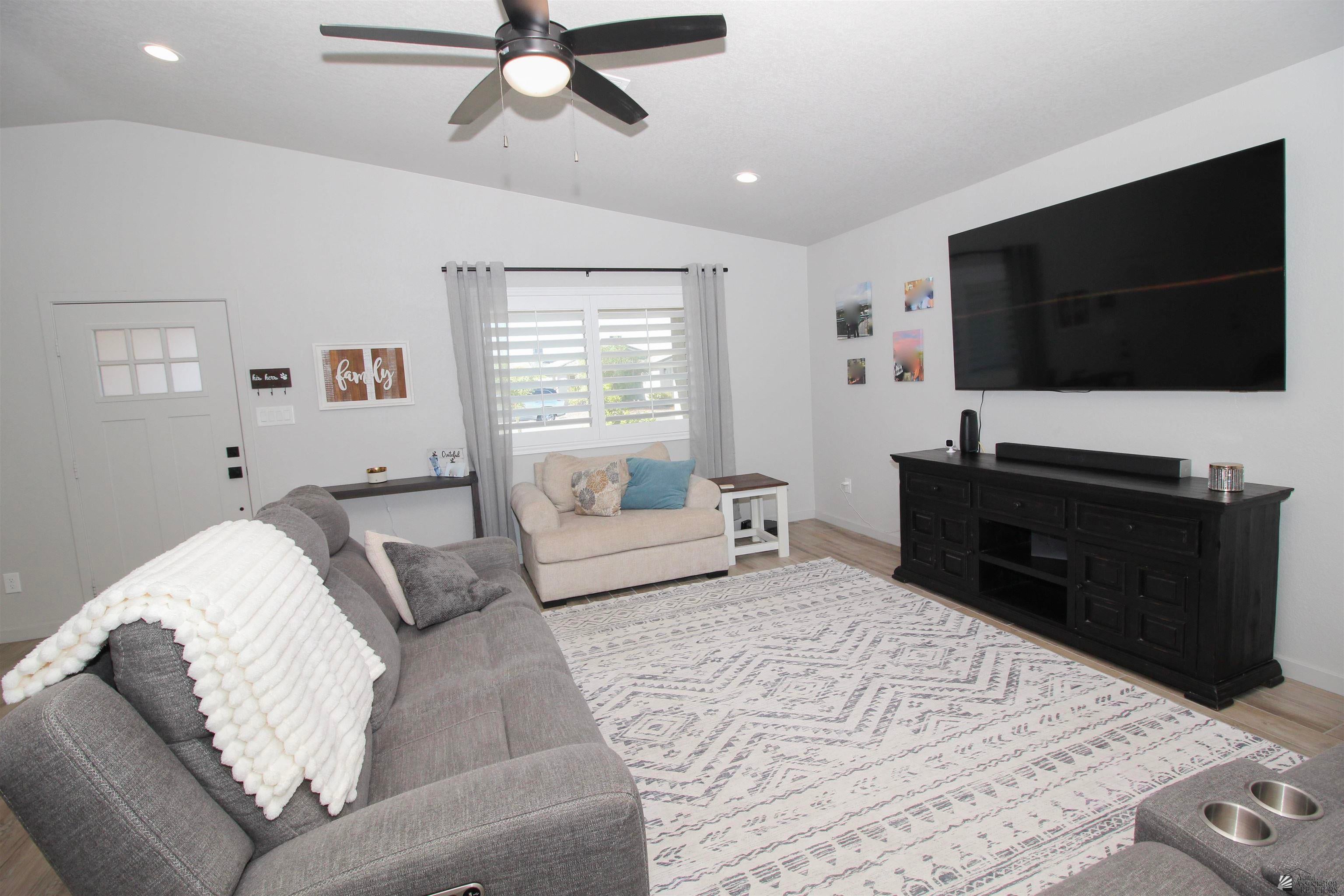 11630 East 33rd Way Yuma, AZ 85367 - Photo 8 of 31 Gallery Image 8