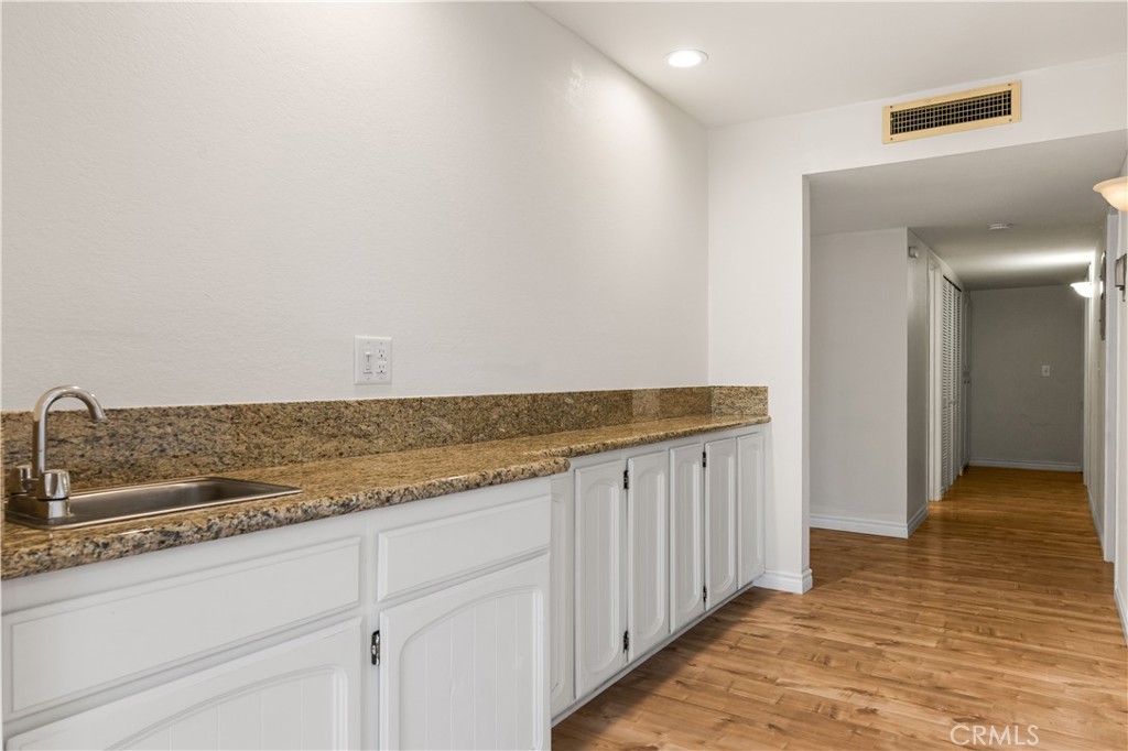 12300 Montecito Road, Unit 25 Seal Beach, CA 90740 - Photo 11 of 56
