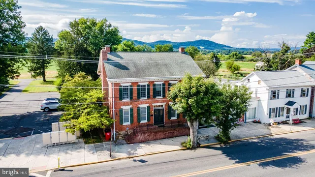 $564,900 | 103 East Main Street, Fairfield, PA 17320