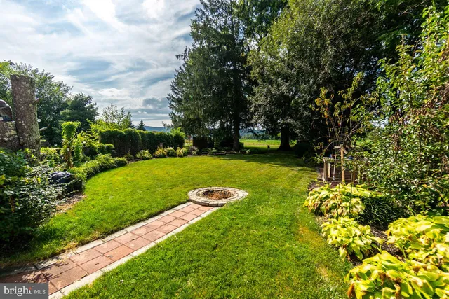 $564,900 | 103 East Main Street, Fairfield, PA 17320