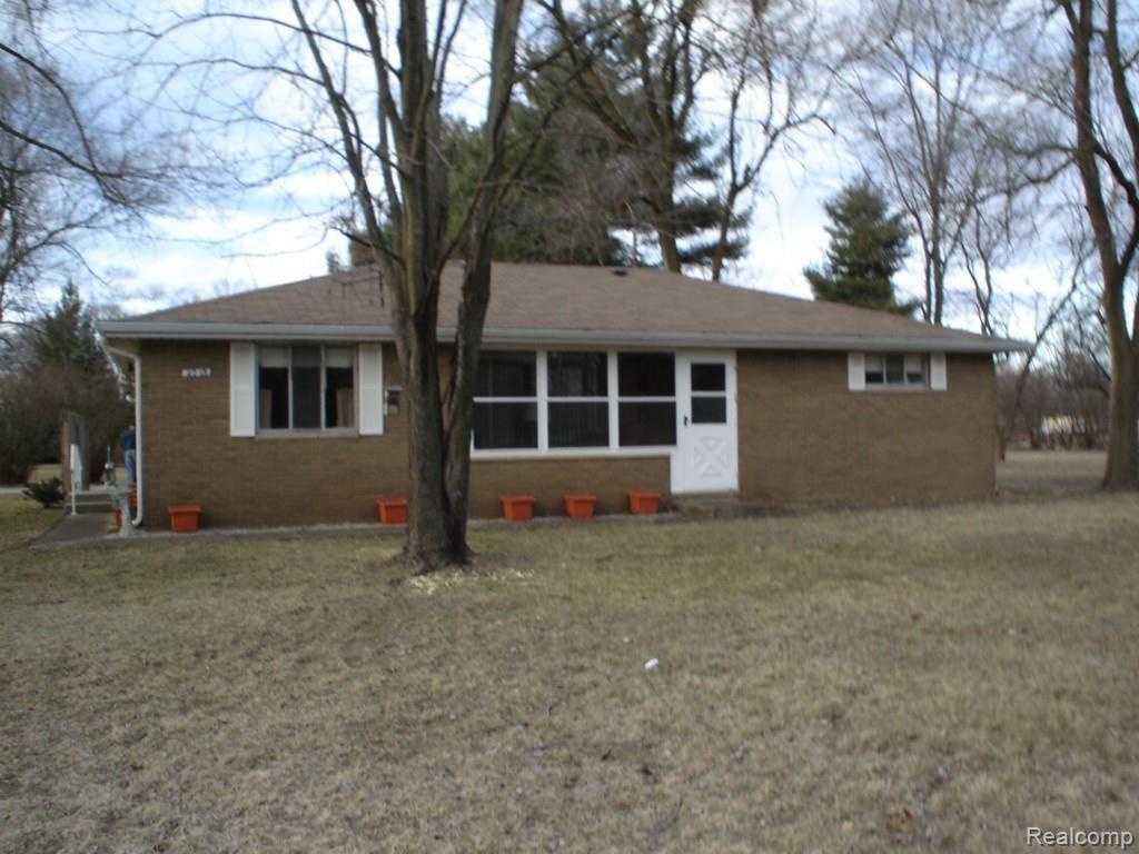 2715 Imlay City Road Lapeer, MI 48446 - Photo 1 of 9 1Front.jpg
