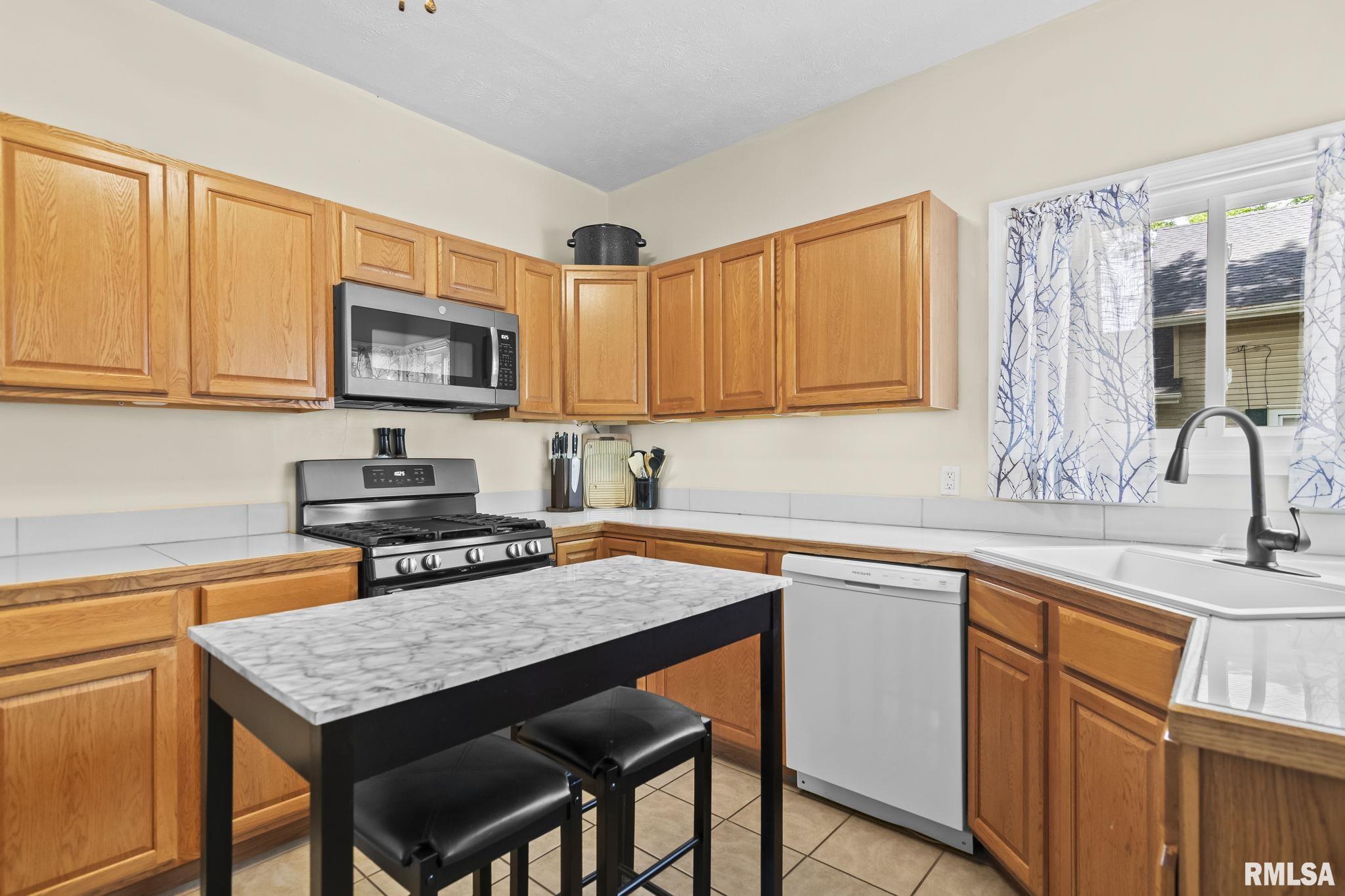 1225 North Franklin Avenue Springfield, IL 62702 - Photo 15 of 40