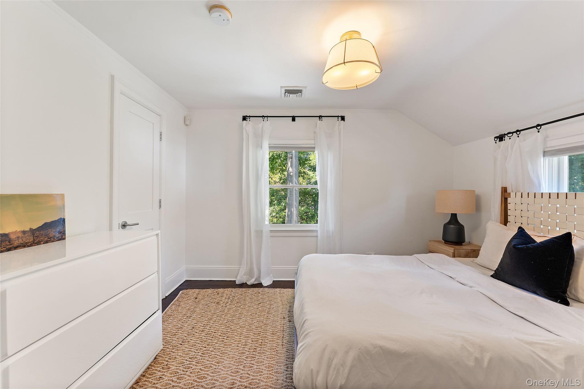 57 Tisdale Road Scarsdale, NY 10583 - Photo 20 of 29 Bedroom
