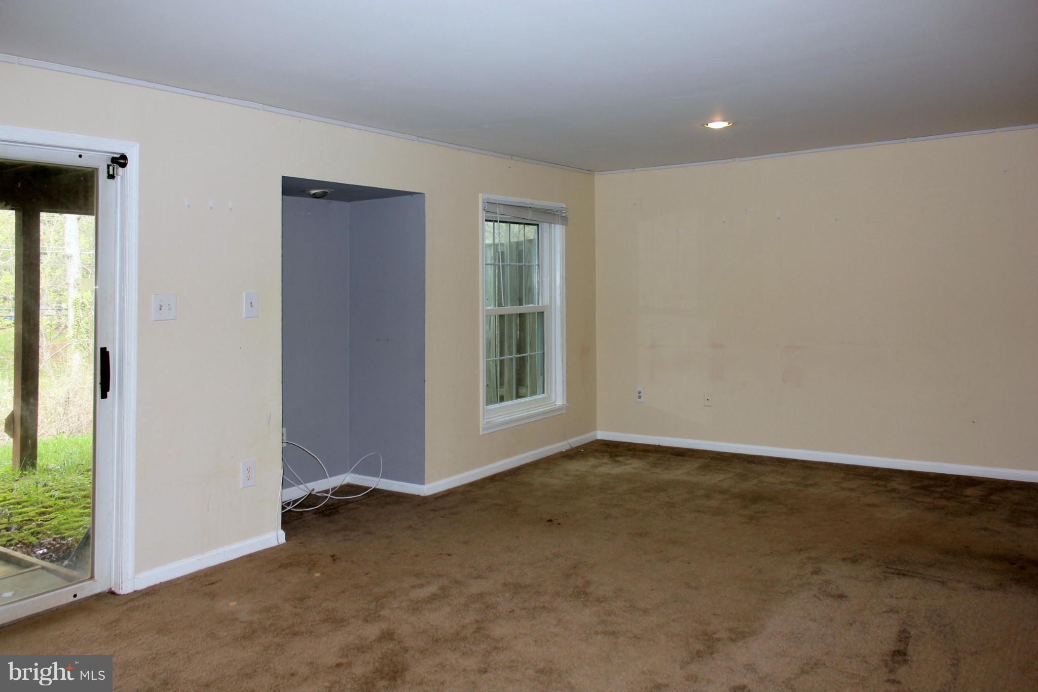 12202 Apache Tears Circle Laurel, MD 20708 - Photo 24 of 28 Family Room