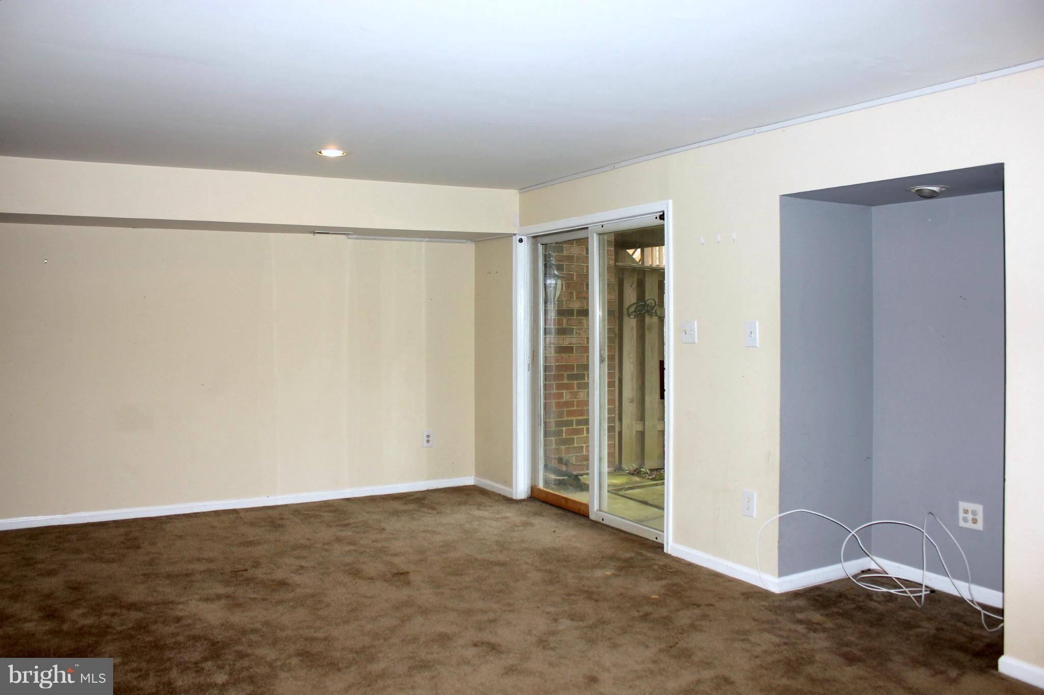 12202 Apache Tears Circle Laurel, MD 20708 - Photo 25 of 28 Family Room