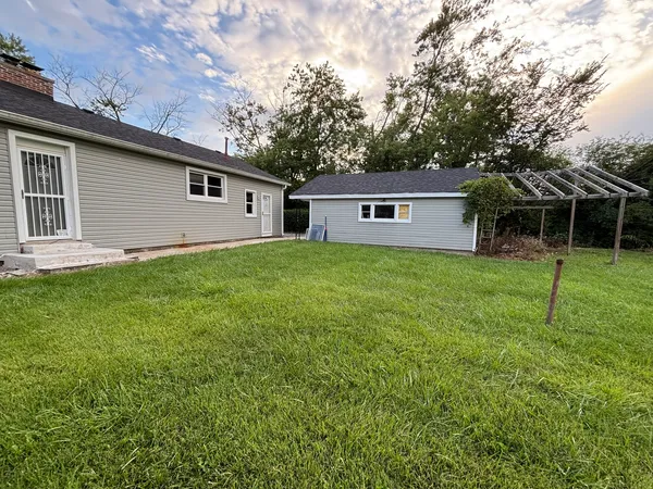 $269,900 | 2312 209th Street, Chicago Heights, IL 60411