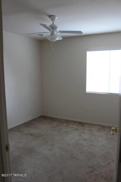 8550 East Desert Retreat Court Tucson, AZ 85730 - Photo 11 of 12