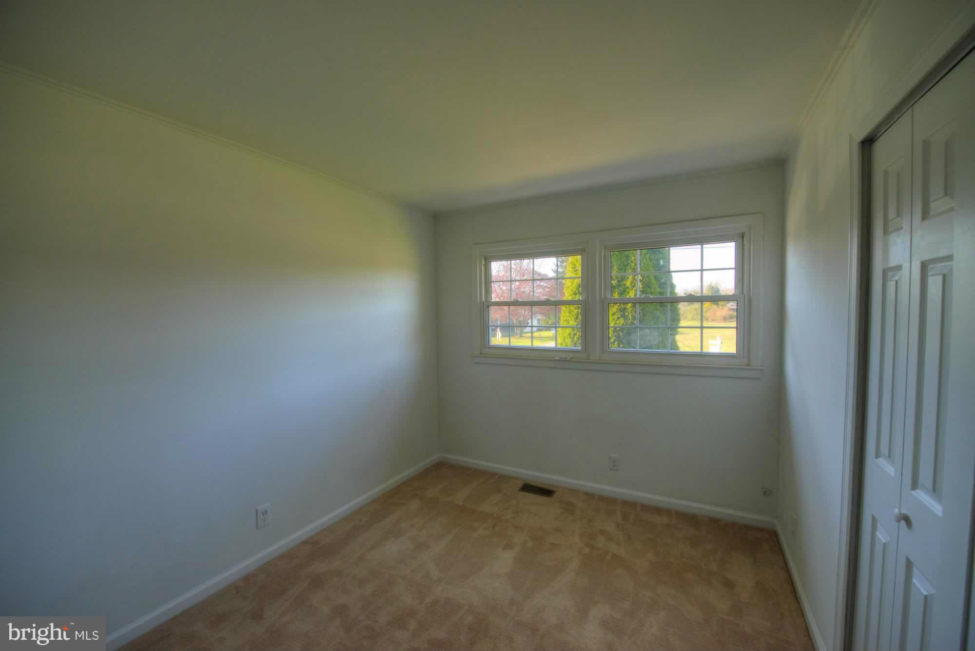 87 Moser Road Warrenton, VA 20186 - Photo 15 of 27 Bedroom