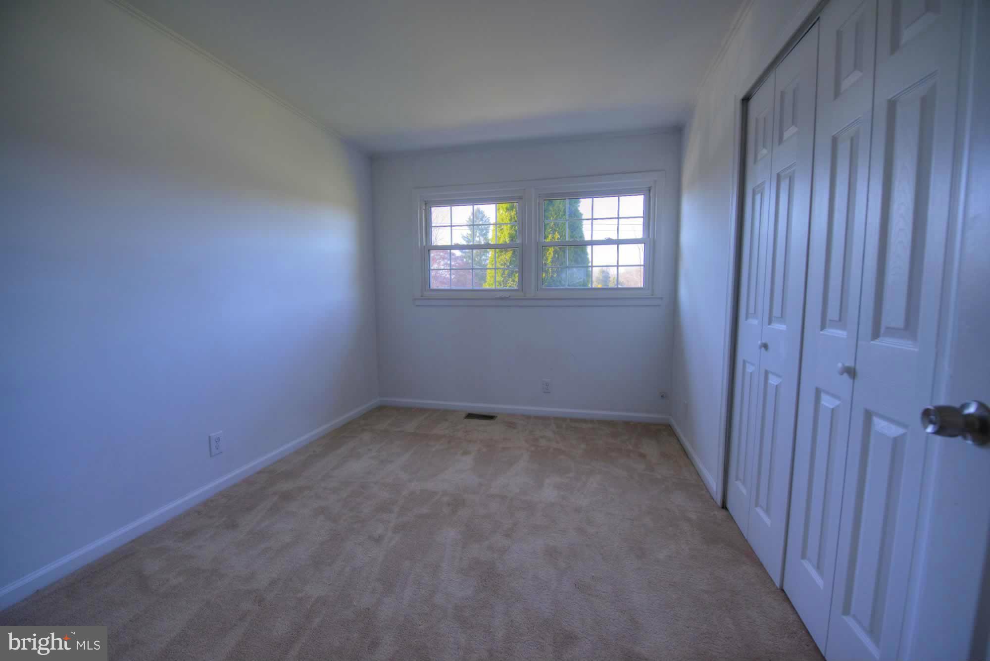 87 Moser Road Warrenton, VA 20186 - Photo 9 of 27 Bedroom