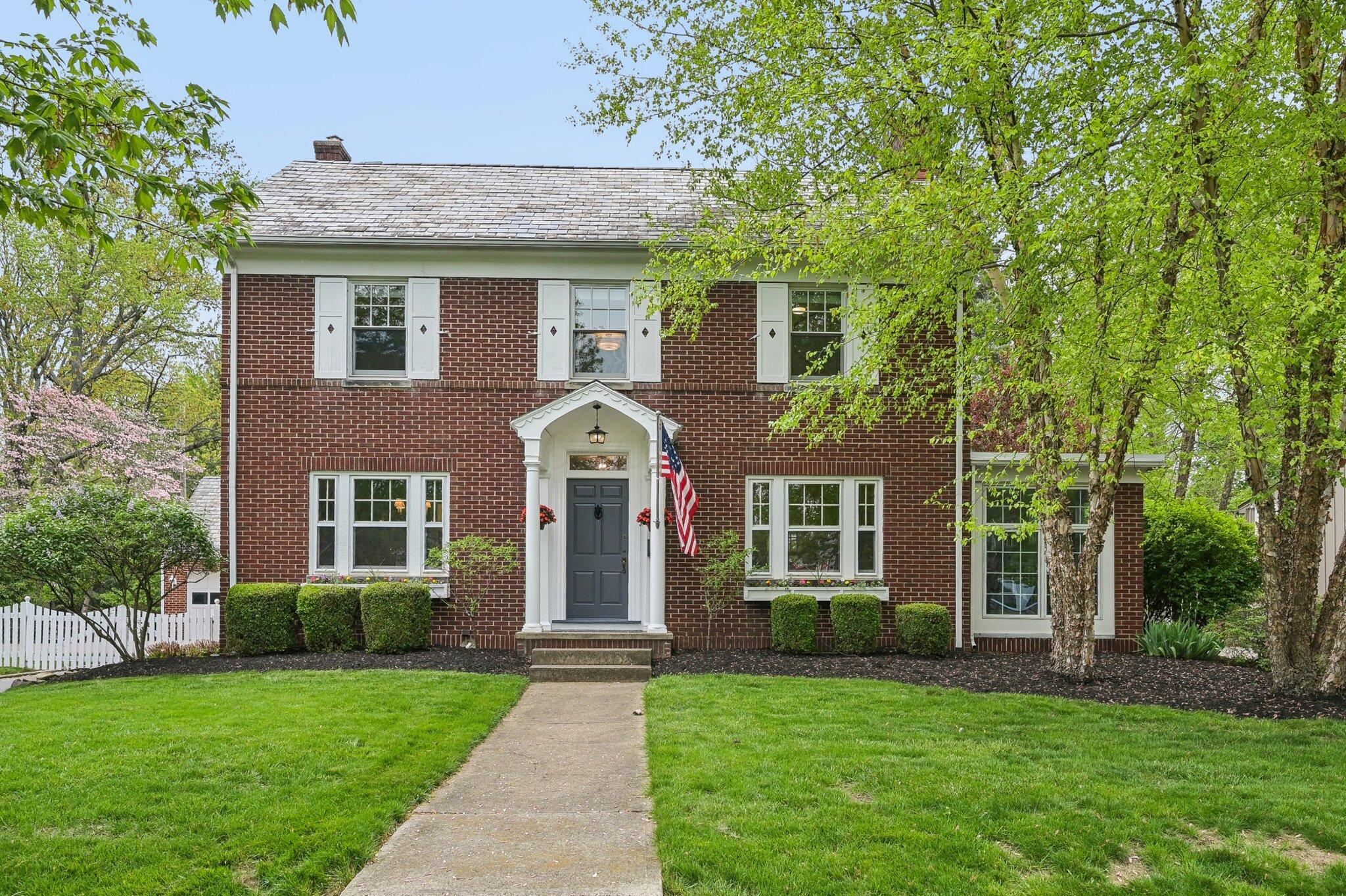 68 West Beaumont Road Columbus, OH 43214 - Photo 3 of 47 5-web-or-mls-W Beaumont Rd-3004-005