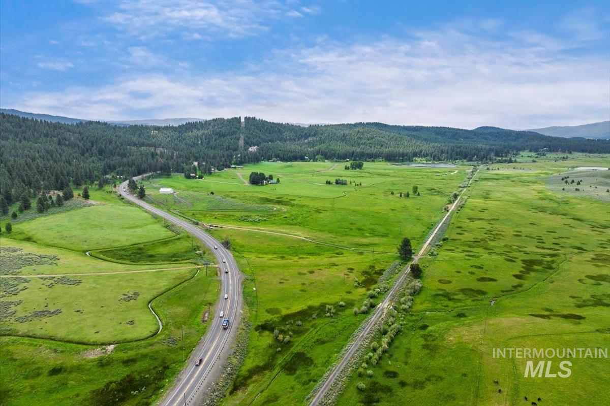 11 Stone Breaker Lane Cascade, ID 83611 - Photo 12 of 23 Bird's eye view of a heavily wooded area and a mountainous background