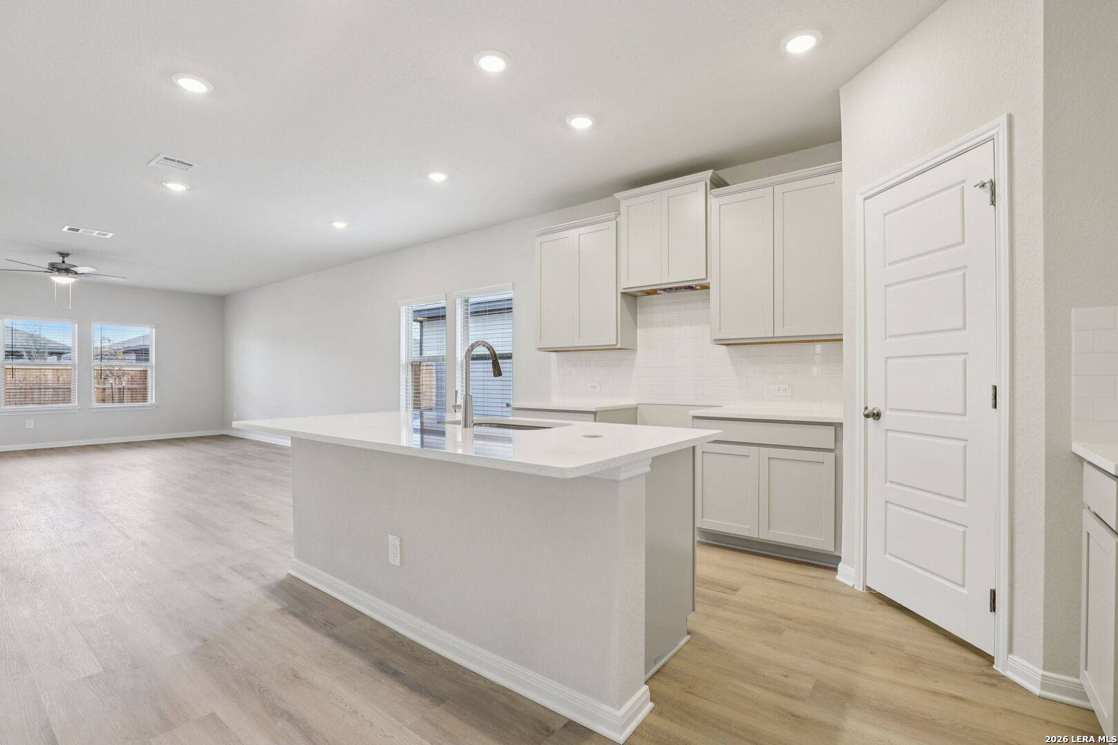 2915 Junction Bay Converse, TX 78109 - Photo 12 of 57
