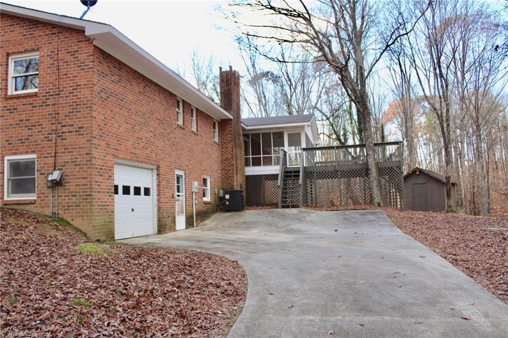 111 Hamilton Road Lexington, NC 27295 - Photo 22 of 22 Large screen porch and rear deck.