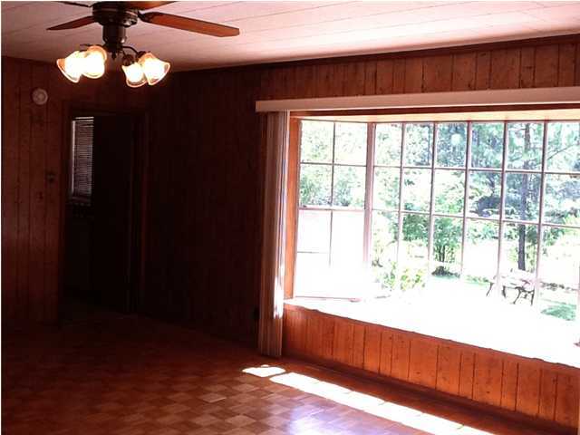 1329 Piney Grove Church Road DeFuniak Springs, FL 32433 - Photo 11 of 32 Gallery Image 11