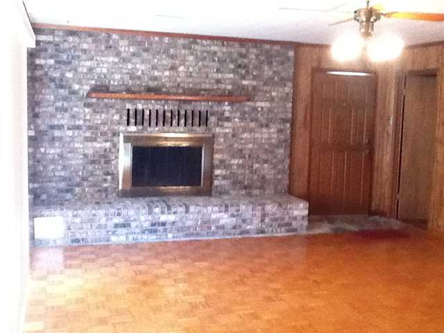 1329 Piney Grove Church Road DeFuniak Springs, FL 32433 - Photo 10 of 32 Gallery Image 10