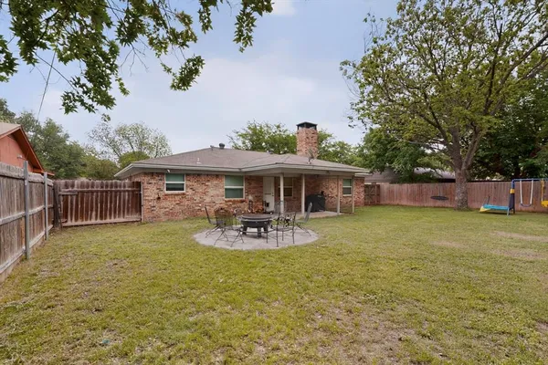 $250,000 | 2013 Pebblecreek Drive, Cleburne, TX 76033