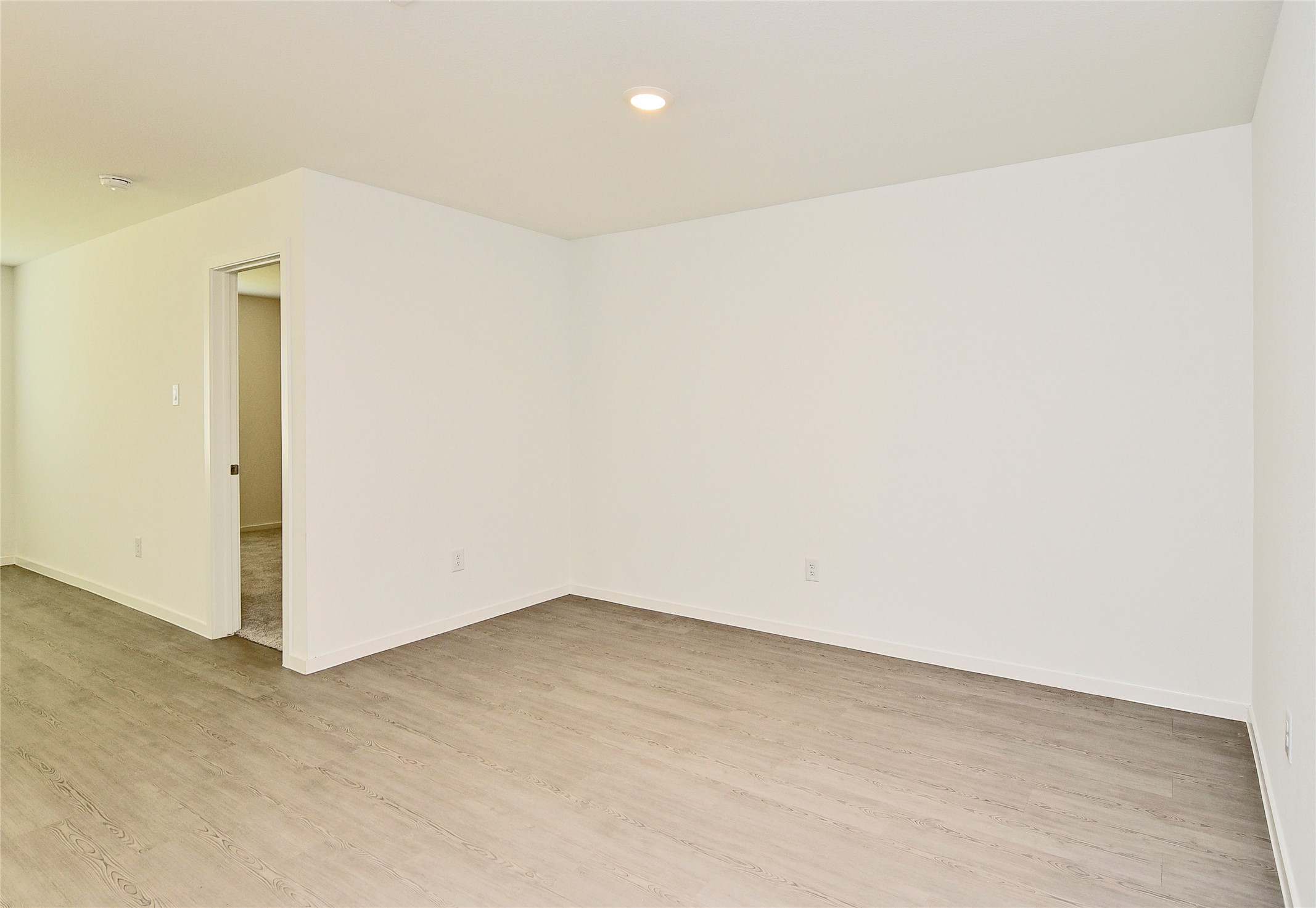 10218 Prairie Dunes Lane Cleveland, TX 77327 - Photo 14 of 32 a view of an empty room