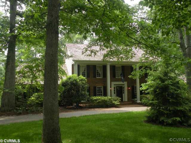 2 Dahlgren Road Richmond, VA 23238 - Photo 1 of 7 Exterior Front - Your "Old Virginia" home - all br
