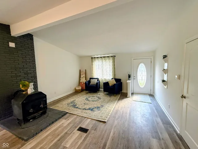 $239,900 | 5330 Brazos Drive, Indianapolis, IN 46237