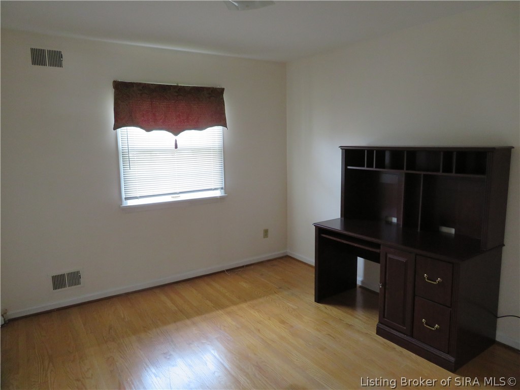 1912 Bono Road New Albany, IN 47150 - Photo 17 of 33 Third Bedroom