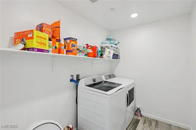 $415,000 | 9649 Oliver Hls Avenue, Las Vegas, NV 89143