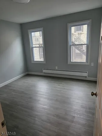 $2,900 | 812 Bayway, Unit 1A, Elizabeth, NJ 07202