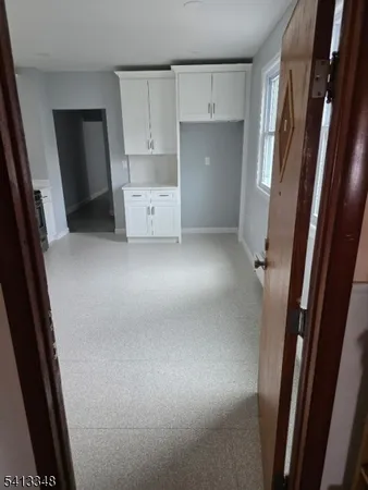 $2,900 | 812 Bayway, Unit 1A, Elizabeth, NJ 07202