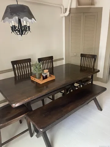 $2,600 | 856 Boston Post Road, Unit 1, Madison, CT 06443