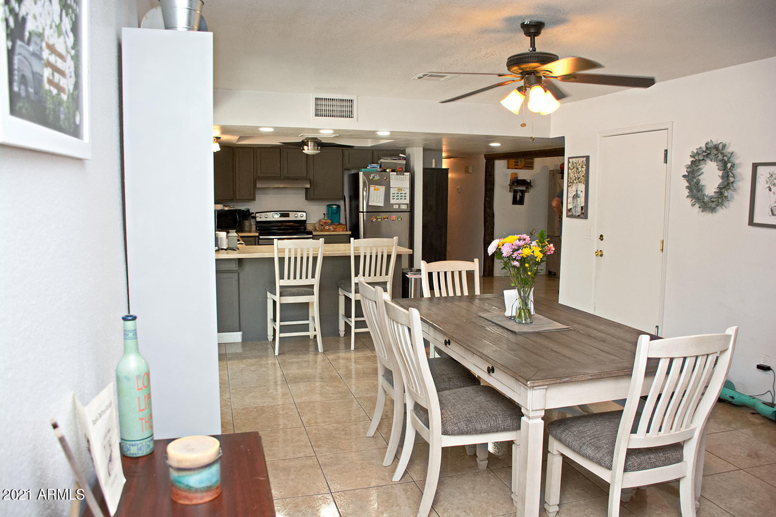 1383 South Padre Road Apache Junction, AZ 85119 - Photo 9 of 46 1 (40)