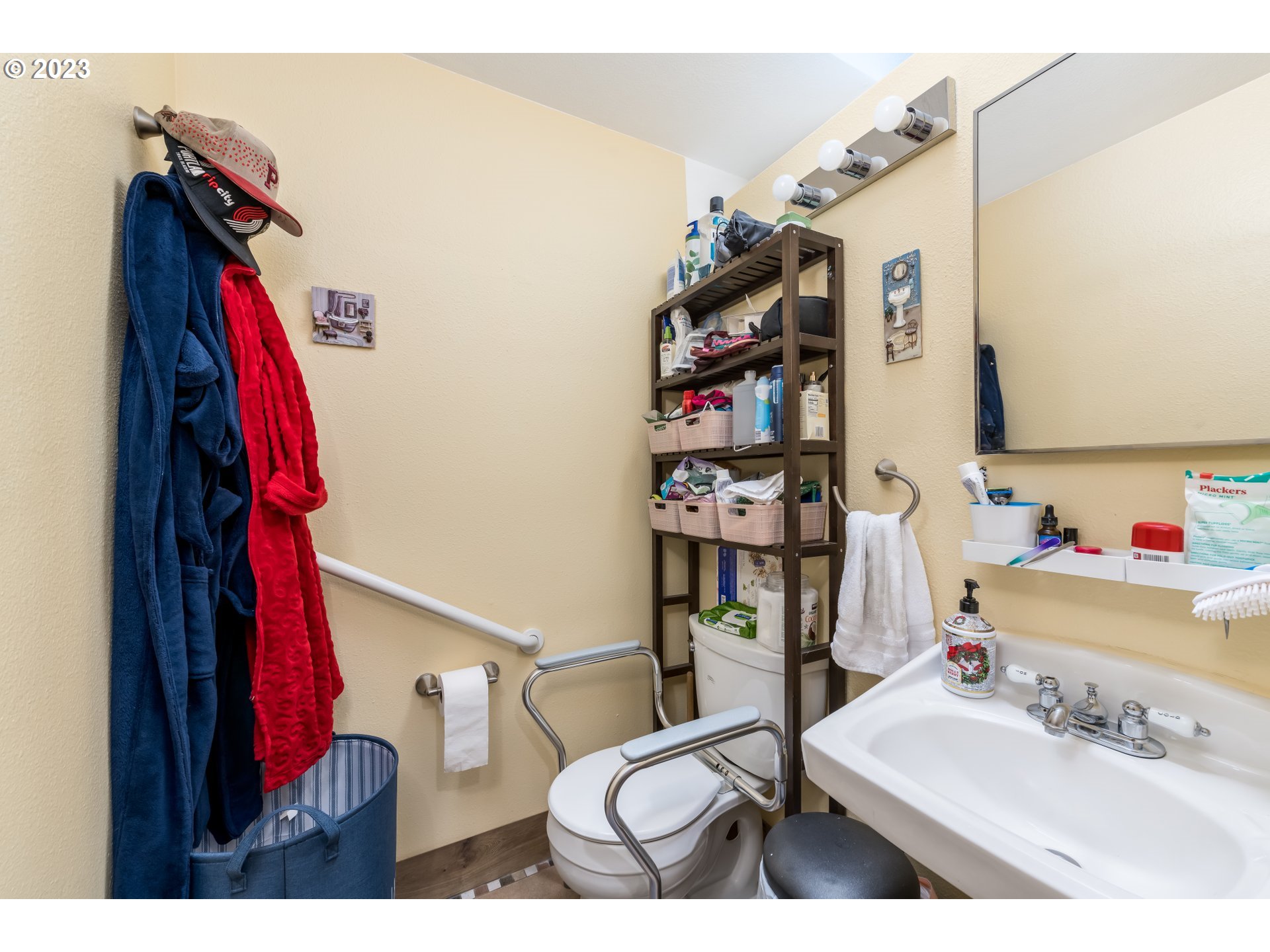 6428 Southwest 155th Avenue Beaverton, OR 97007 - Photo 13 of 24 a bathroom with a sink and a mirror