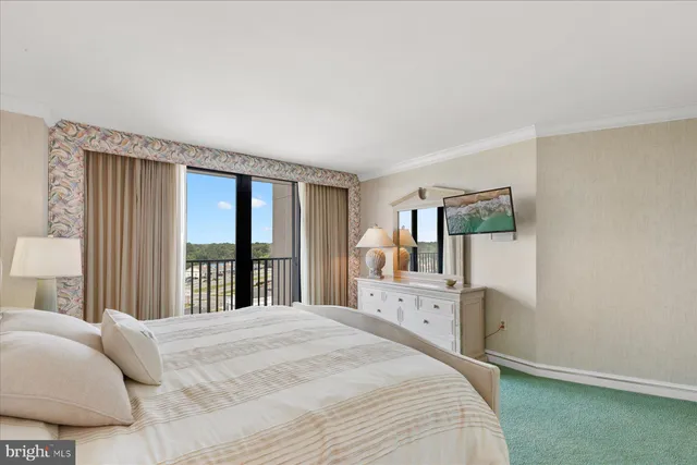 $1,780,000 | 906 South Edgewater House Road, Unit 906S, Bethany Beach, DE 19930