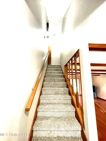 $299,000 | 508 West Lakeshore Drive, Carriere, MS 39426