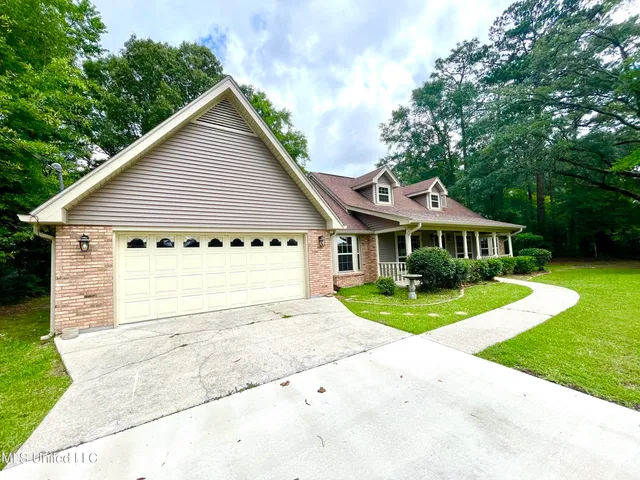 $299,000 | 508 West Lakeshore Drive, Carriere, MS 39426
