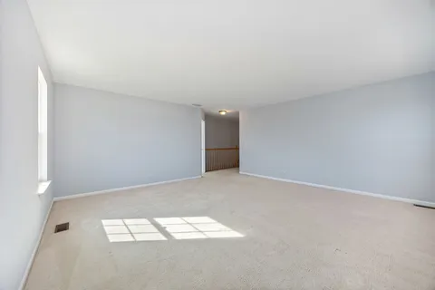 $465,000 | 579 West Caldwell Drive, Round Lake, IL 60073