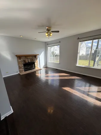 $465,000 | 579 West Caldwell Drive, Round Lake, IL 60073