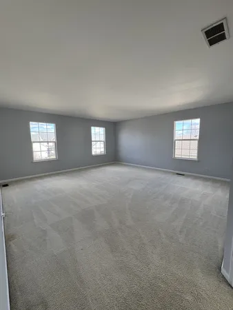 $465,000 | 579 West Caldwell Drive, Round Lake, IL 60073