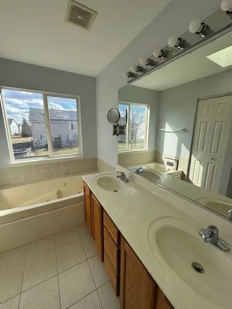 $465,000 | 579 West Caldwell Drive, Round Lake, IL 60073