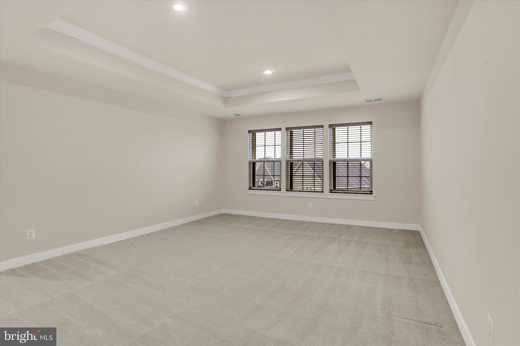 4003 Allyson Road Harrisburg, PA 17110 - Photo 22 of 45 Large primary bedroom