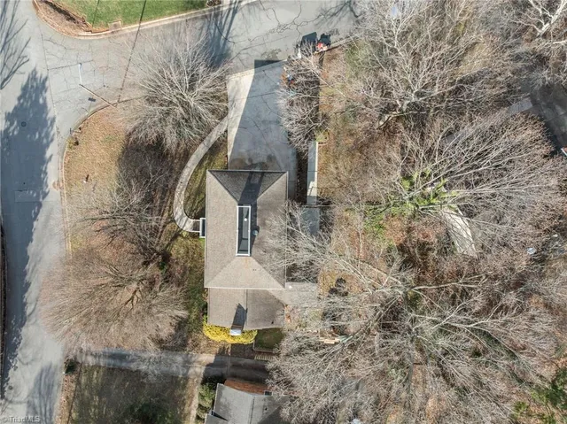 $450,000 | 1706 Lazy Lane, High Point, NC 27265