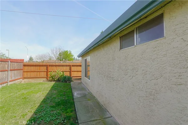 $375,000 | 19 Sun Valley Court, Merced, CA 95348