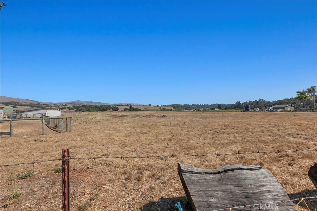 117 West El Campo Road Arroyo Grande, CA 93420 - Photo 30 of 43 a view of a lake