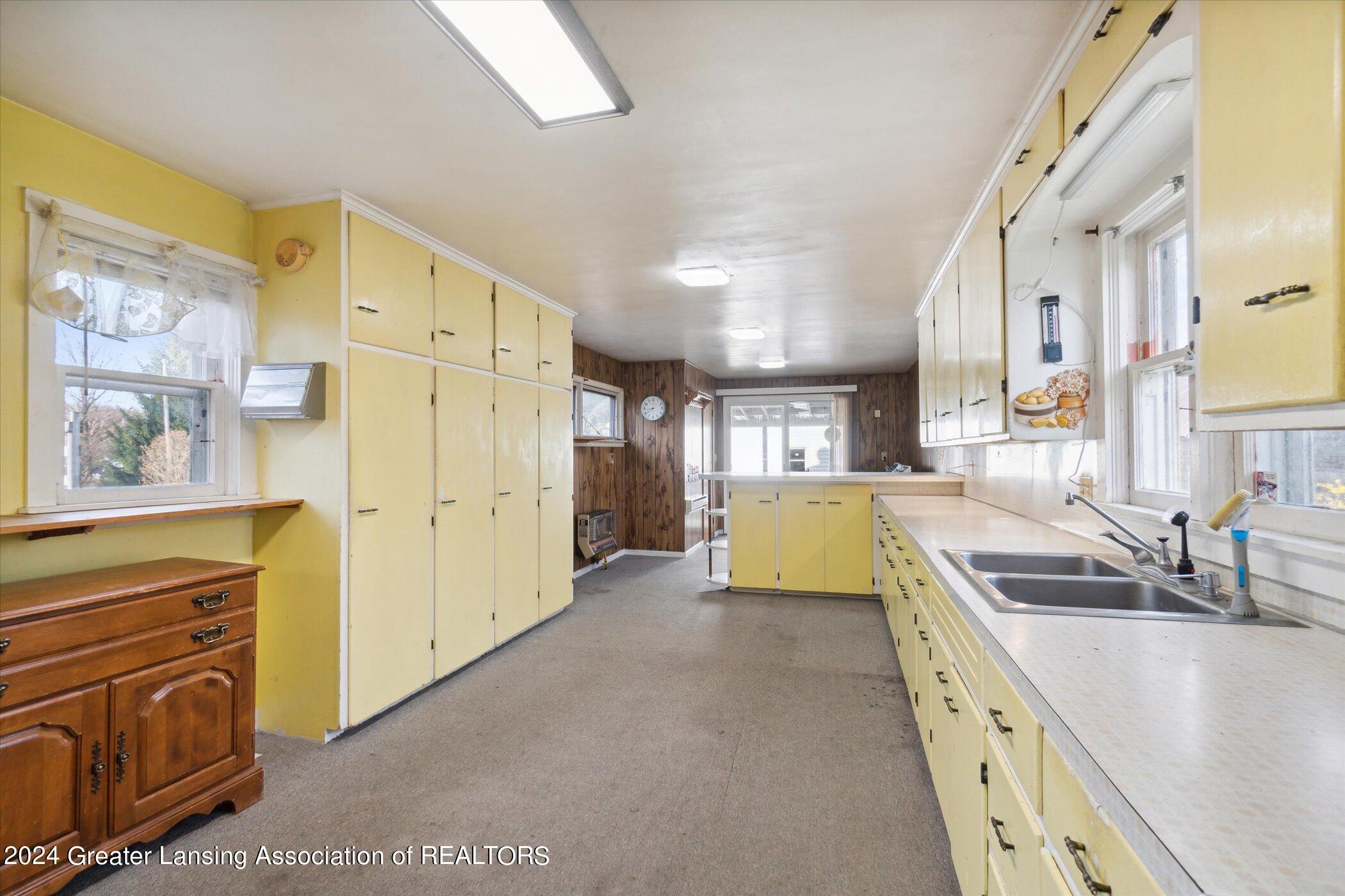 8105 North Welling Road Elsie, MI 48831 - Photo 19 of 39 19-8105-N-Welling-Rd-Eureka-MI-48833-Win