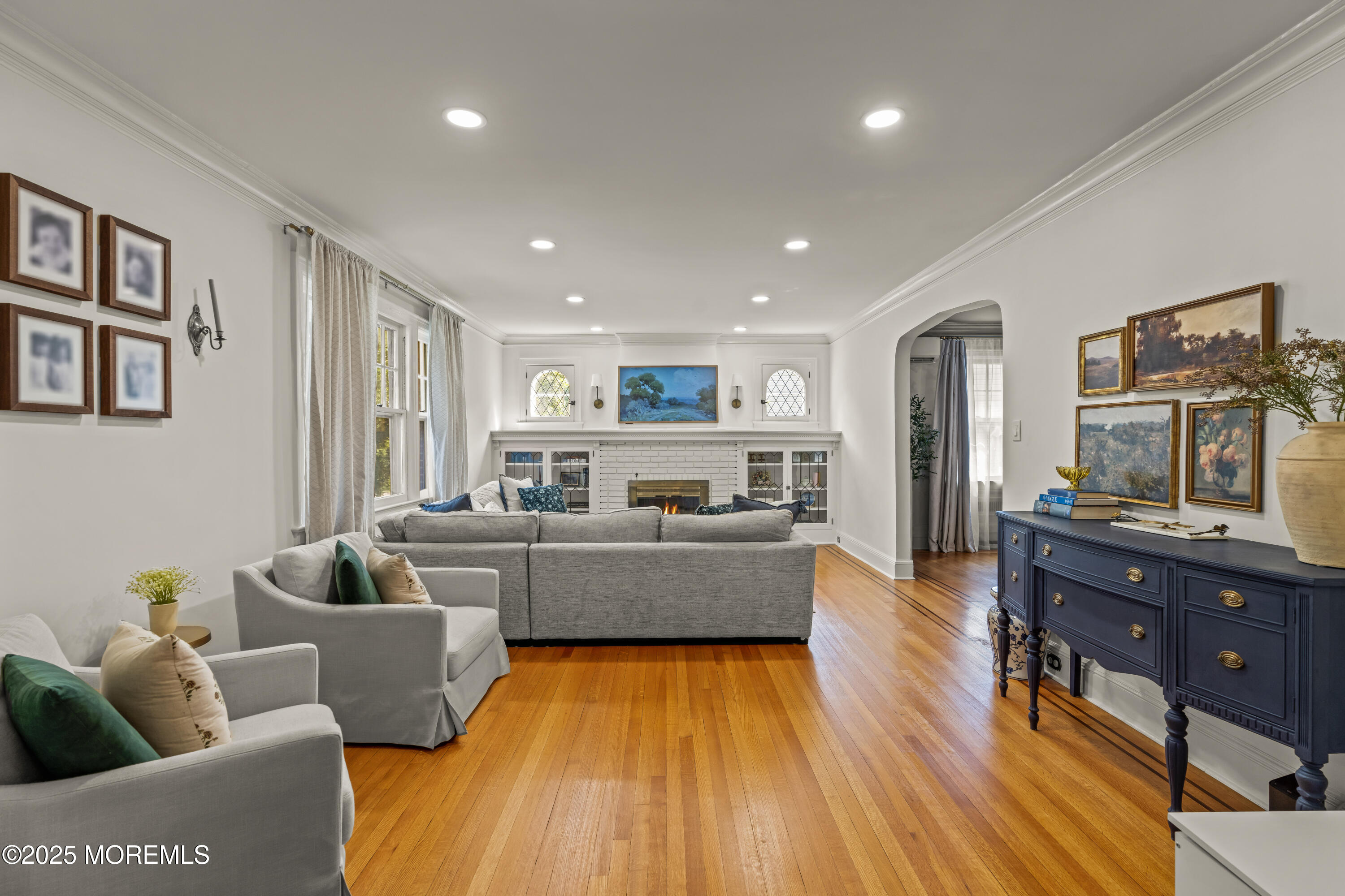 7 Fleming Terrace Maplewood, NJ 07040 - Photo 11 of 72 Living Room